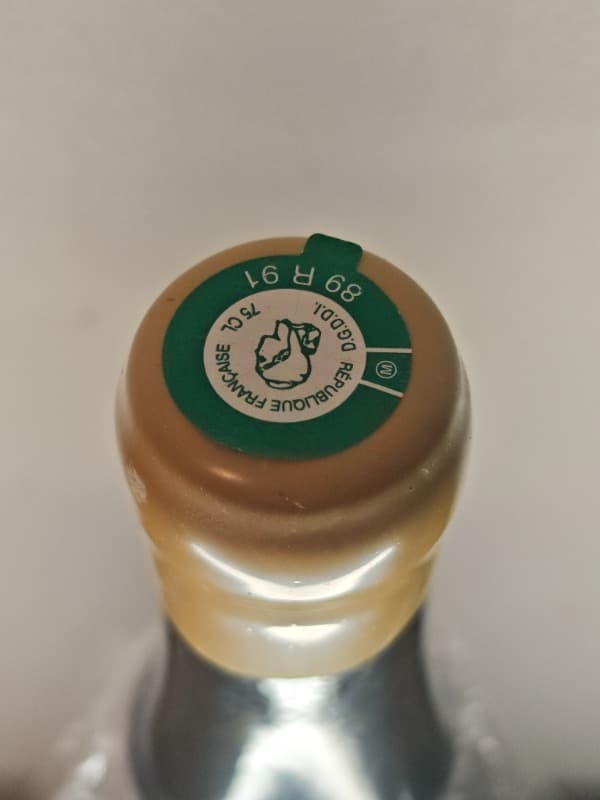 Caps