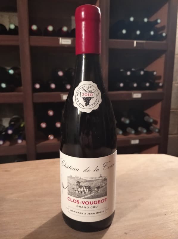 Clos de Vougeot, Vieille Vigne - Cuvée Hommage à Jean MORIN, Château de La Tour, 2010