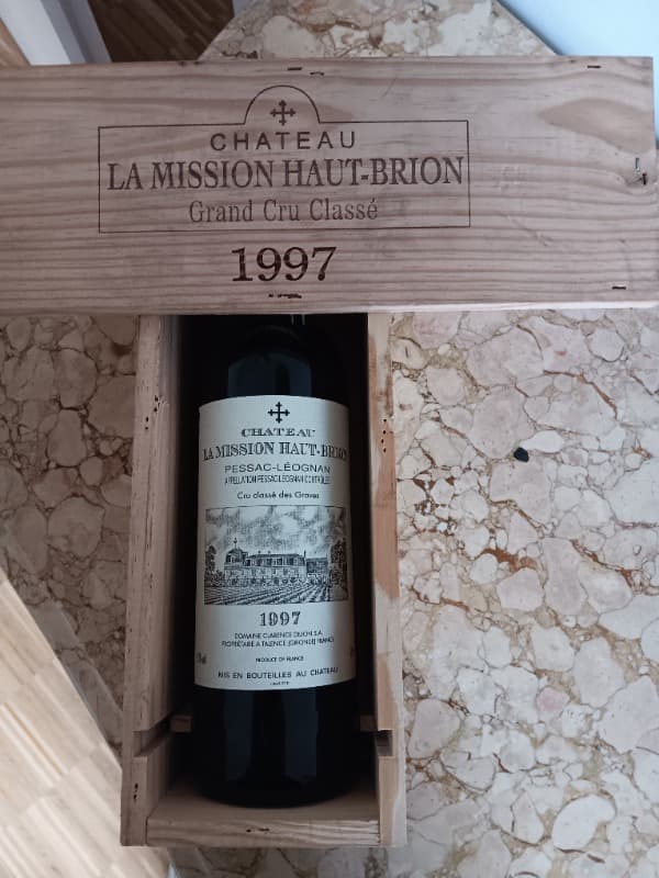 CBO/OWC1 x château la Mission Haut-Brion, Pessac-Léognan, 1997