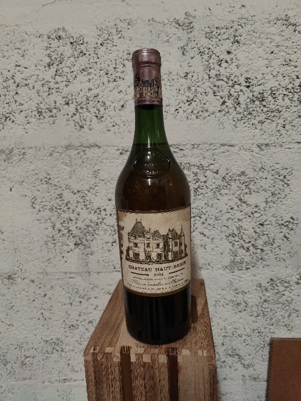 Château Haut-Brion (Bc/Wh), Pessac-Léognan, 1964