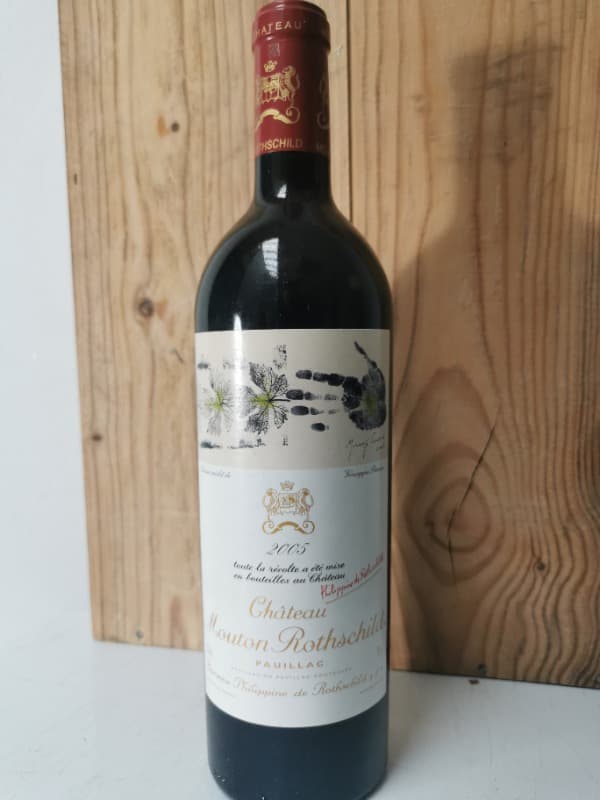 2 x Château Mouton Rothschild, Pauillac, 2005