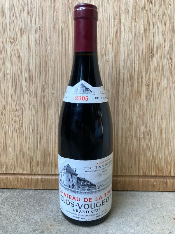 Clos de Vougeot, Grand cru, Château de la Tour, 2005