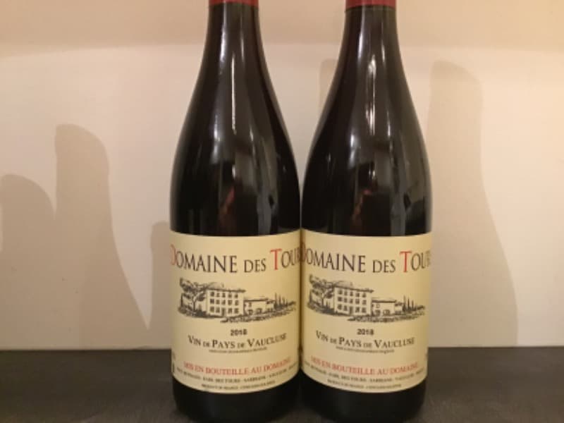 2 x Vin de Pays du Vaucluse, Domaine des Tours, 2018