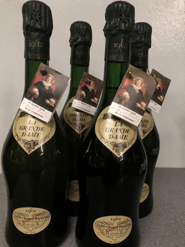 4 x la Grande Dame, Veuve Clicquot, Champagne, 1962