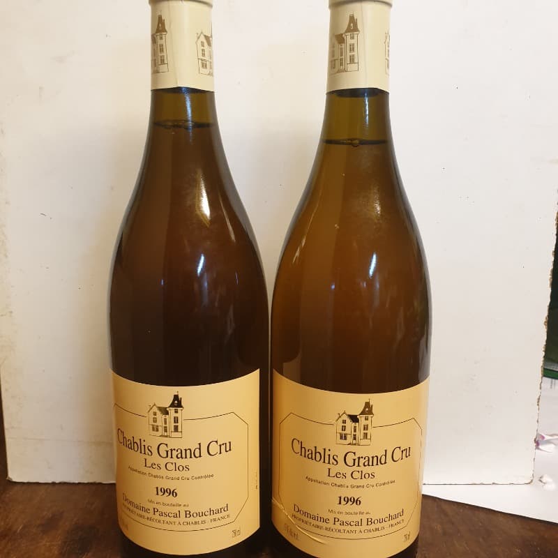 2 x Chablis Grand Cru, Les Clos, Pascal Bouchard, 1996