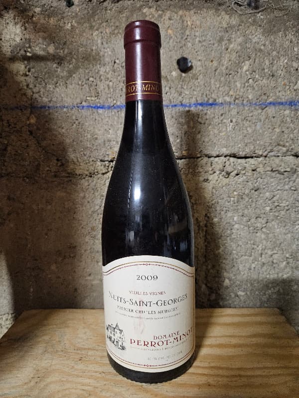 Nuits-Saint-Georges, 1er cru Les Murgers vieilles vignes, Perrot-Minot, 2009
