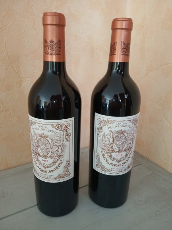2 x 2e cru classé, Château Pichon de Longueville baron, Pauillac, 2010