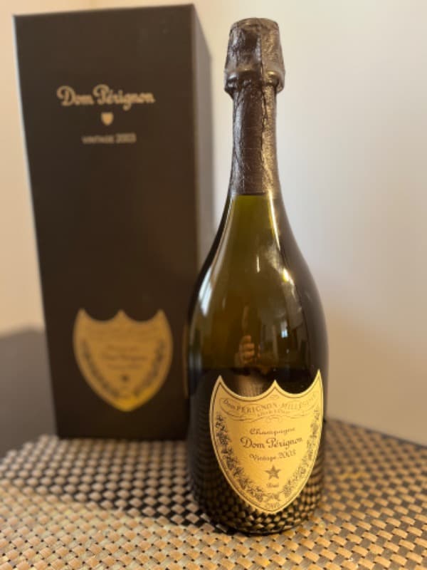 Dom Pérignon, Moët & Chandon, Champagne, 2003
