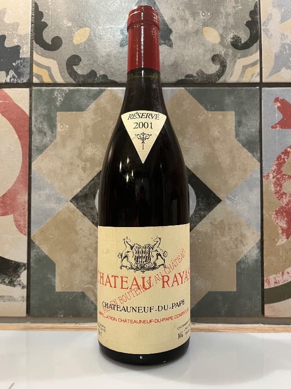 Châteauneuf-du-Pape, château Rayas, 2001