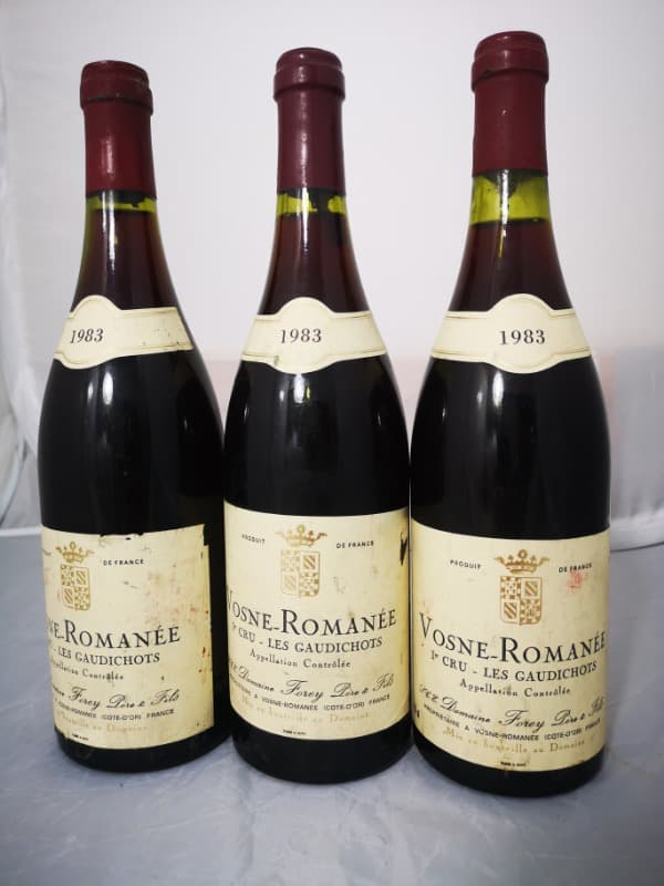 3 x Vosne-Romanée, 1er Cru Les Gaudichots, Domaine Forey père & fils, 1983