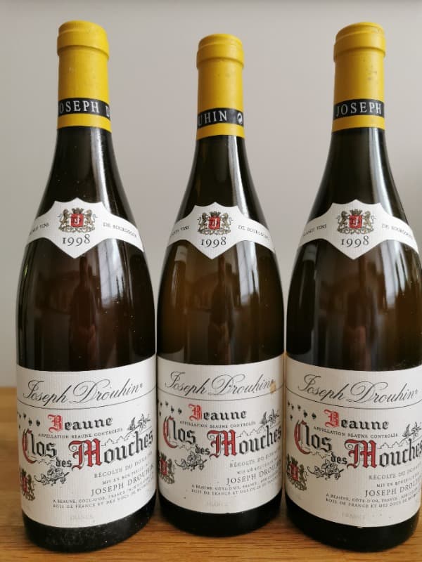 3 x Beaune, Joseph Drouhin, Clos des Mouches (BC/WH), 1998