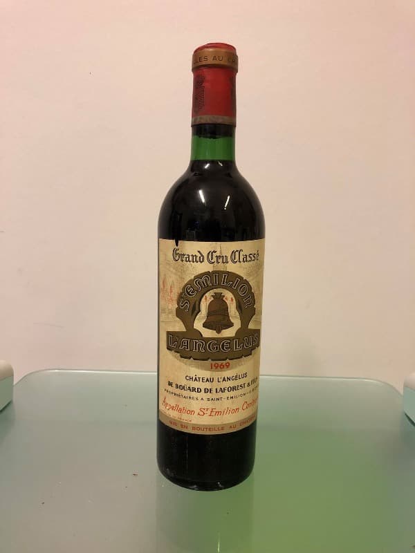 Château l'Angelus, Saint-Émilion, 1969