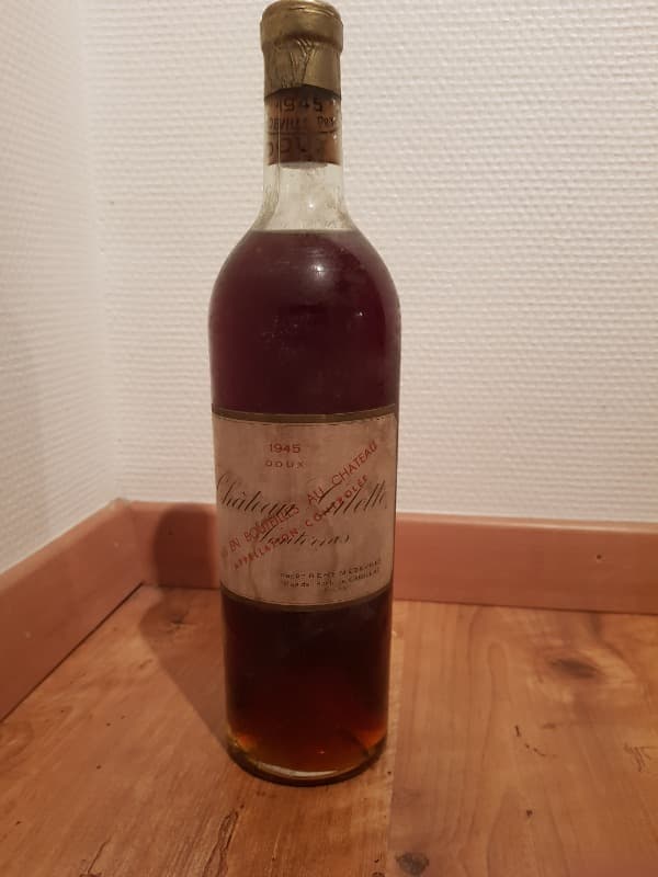 Château Gilette, Sauternes, 1945