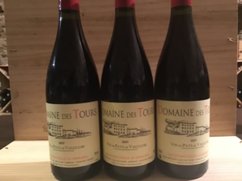 3 x Vin de Pays du Vaucluse, Domaine des Tours, 2021