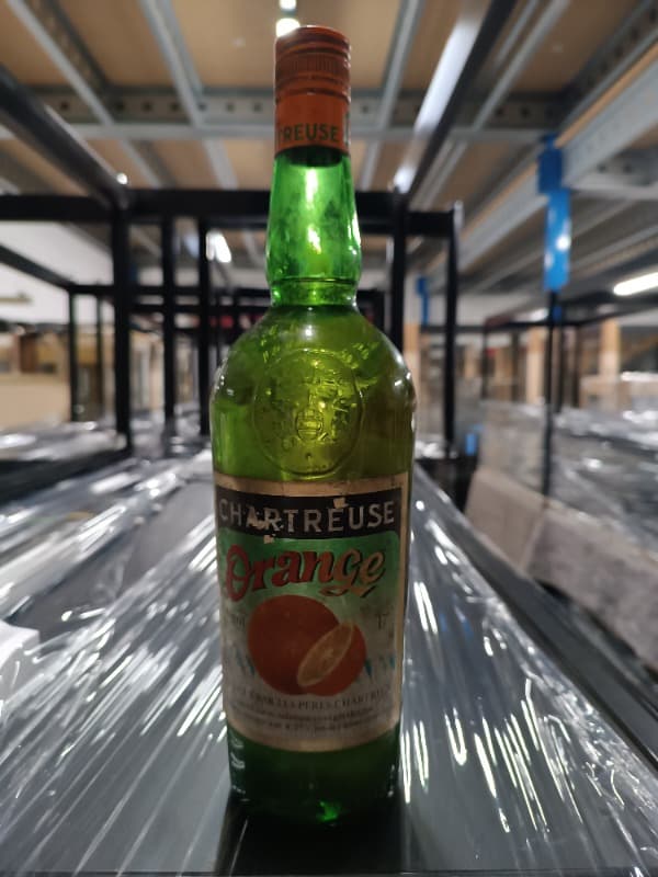 Orange, Chartreuse