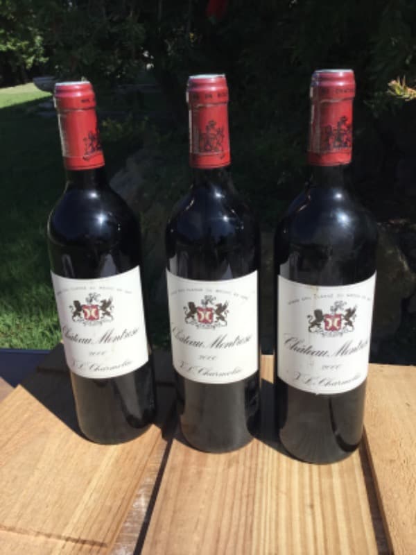 3 x Château Montrose, Saint-Estèphe, 2000