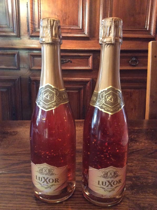 2 x Luxor, Champagne Rosé NV