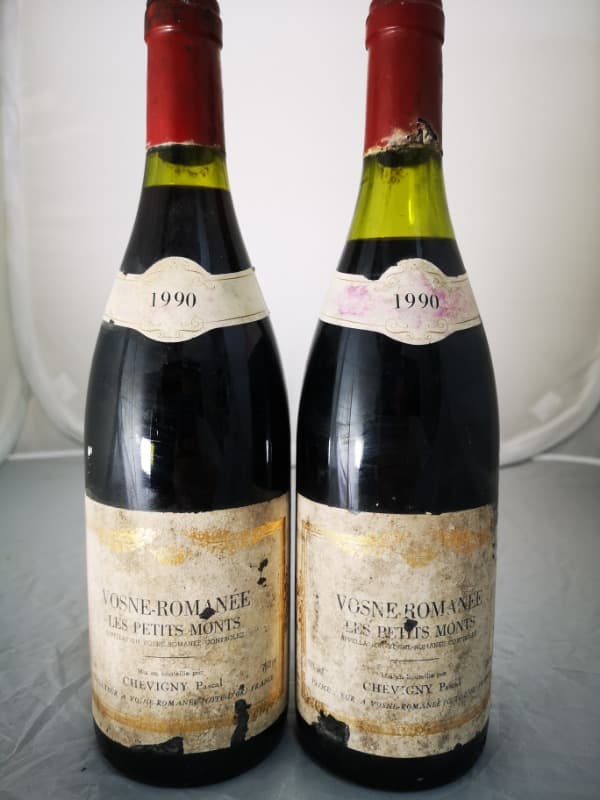 2 x Vosne-Romanée, Les Petits Monts, Domaine Pascal Chevigny[, 1990