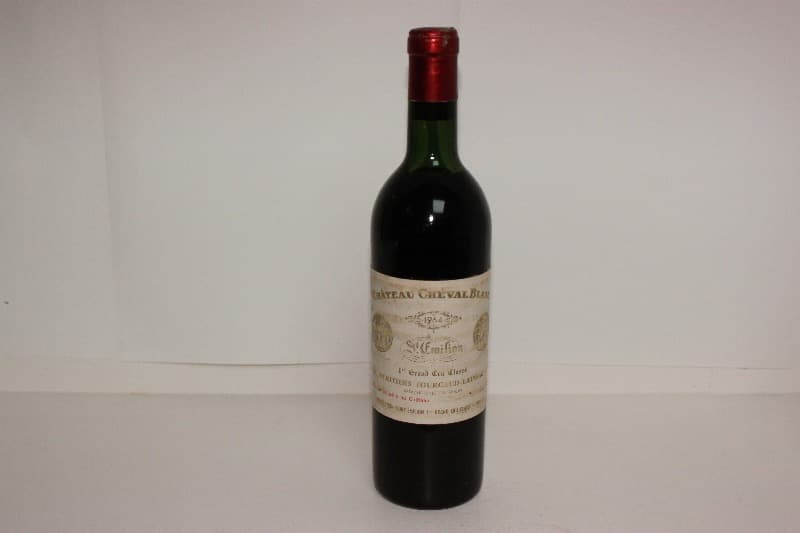 cheval blanc, Saint-Émilion, 1964