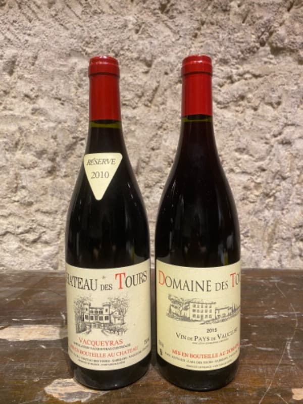 2 x Château/ domaine des Tours, Vacqueyras/ VdP Vaucluse,2010