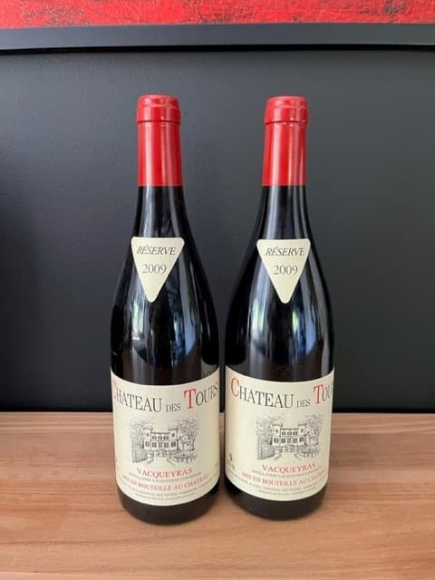 2 x Vacqueyras, Château des Tours Reserve, 2009