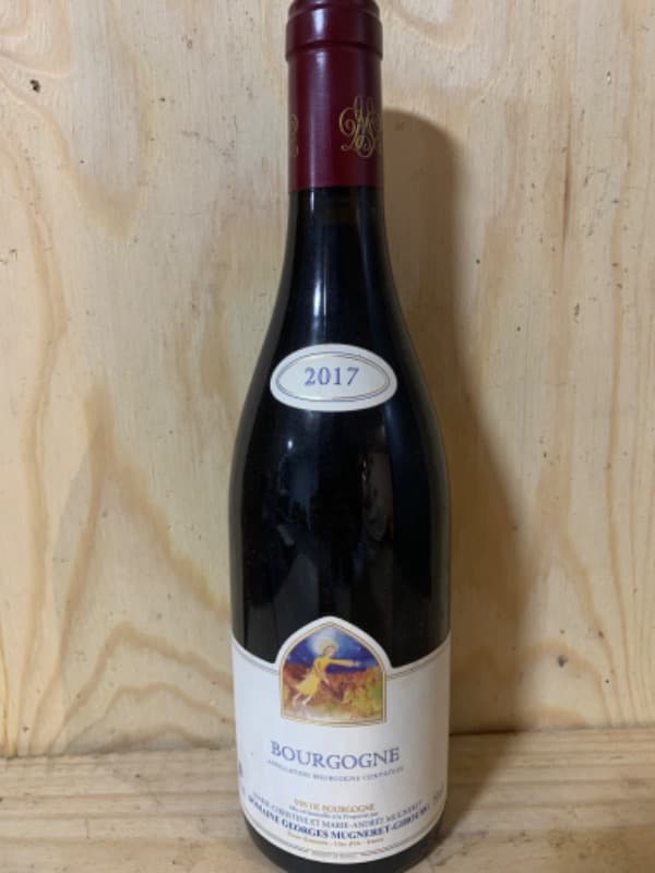 Bourgogne, Domaine Mugneret-Gibourg, 2017