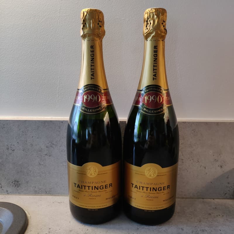 2 x Taittinger, Champagne, 1990