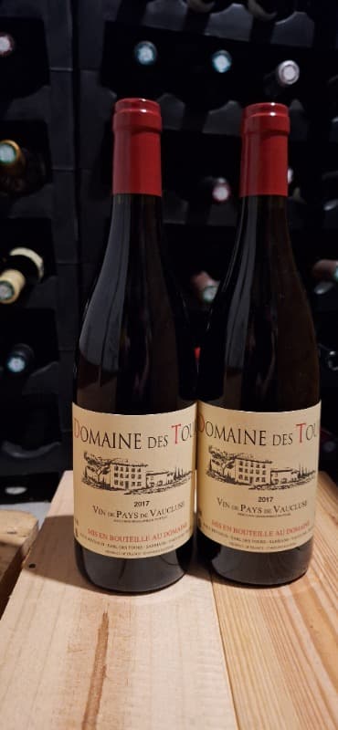 2 x Vin de Pays du Vaucluse, Domaine des Tours, 2017
