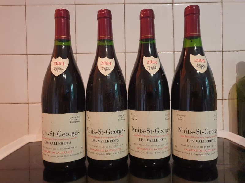 4 x Nuits-Saint-Georges, les Vallerots, Domaine de la Poulette, 2004