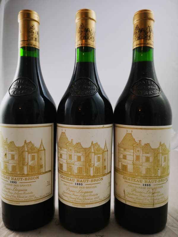 3 x Château Haut-Brion, Pessac-Léognan, 1995