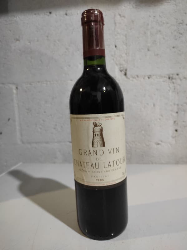1er grand cru classé, GRAND VIN DU CHATEAU LATOUR, Pauillac, 1983