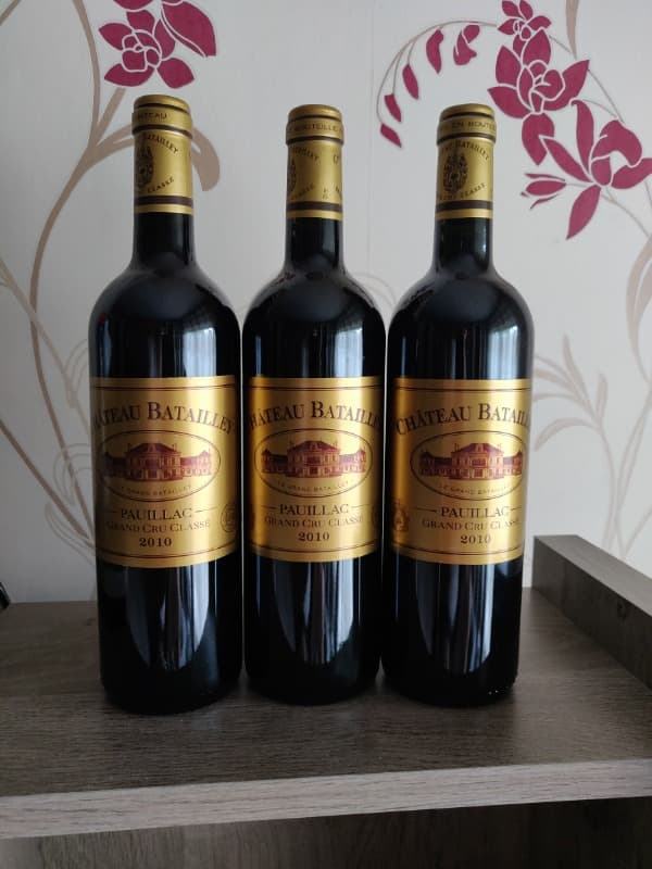 3 x Château Batailley, Pauillac, 2010