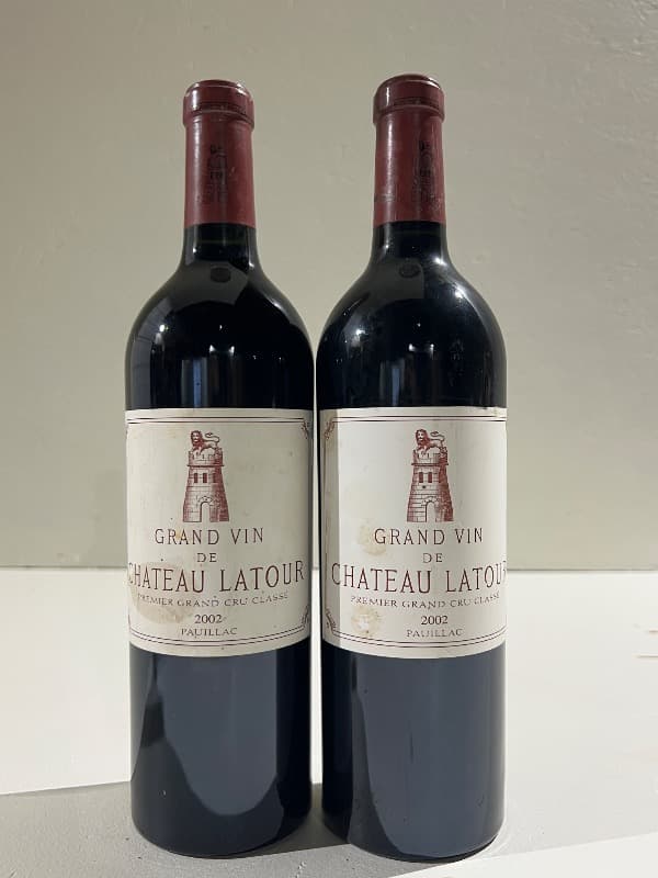 2 x Grand Vin de château Latour, Pauillac, 2002
