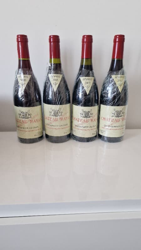 4 x Châteauneuf-du-Pape, château Rayas, 2000 /2001/2009 /2011