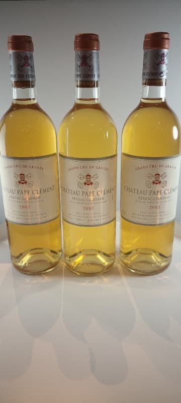 3 x Château Pape Clément (Wh/Bc), Pessac-Léognan, 2002