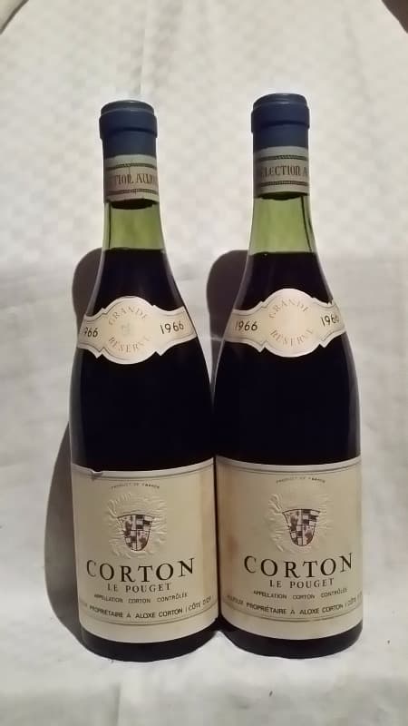 Corton, Le Pouget, domaine Aujoux, 1966