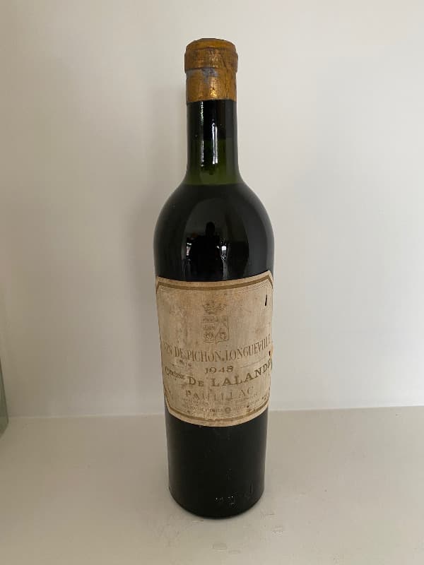 Comtesse de Lalande, Château Pichon Longueville, 1945