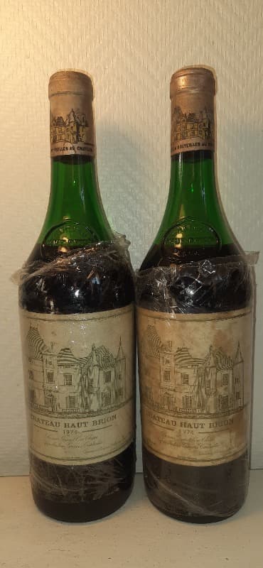 2 x Château Haut-Brion, Graves, 1974
