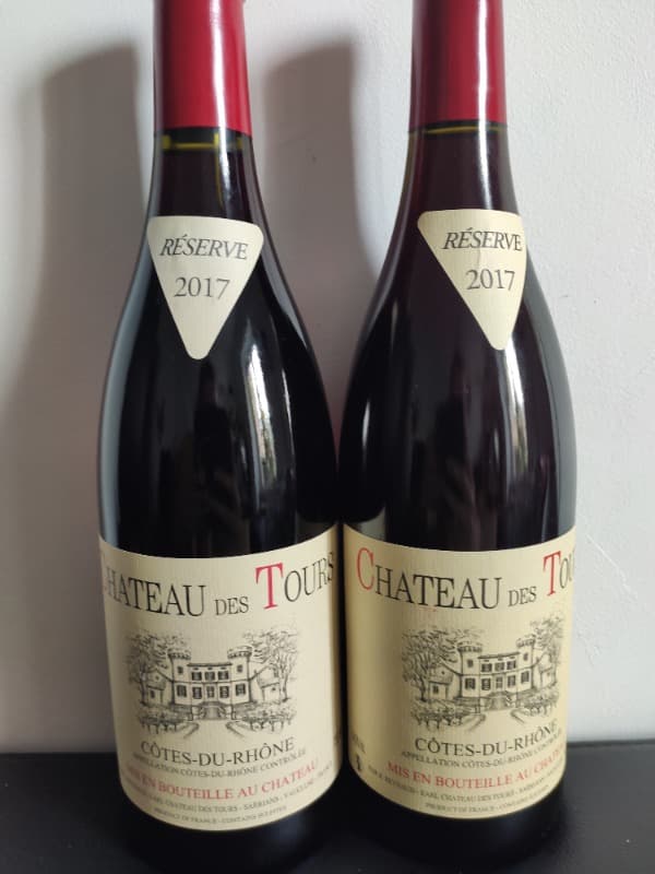 2 x Côtes-du-Rhône, Château des Tours, 2017