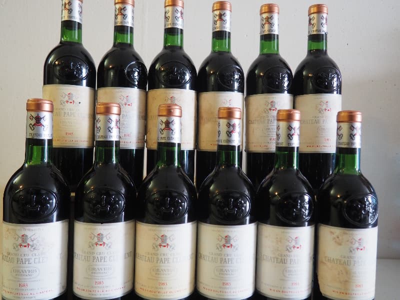 12 x Château Pape Clément ,OWC, Graves, 1983