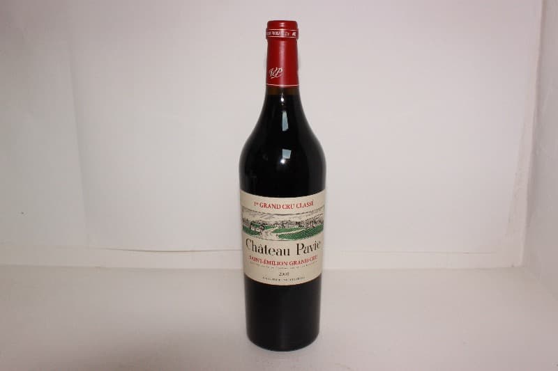 CHATEAU PAVIE, Saint-Émilion, 2008