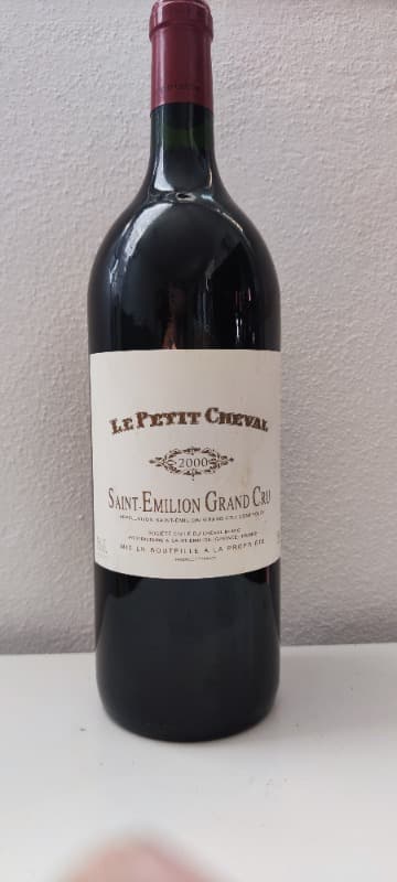 Le Petit Cheval, château Cheval Blanc, Saint-Émilion Grand Cru, 2000 (Magnum)