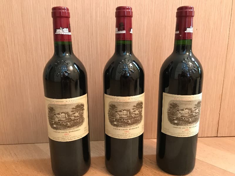 3 x Château Lafite Rothschild, Pauillac, 2002