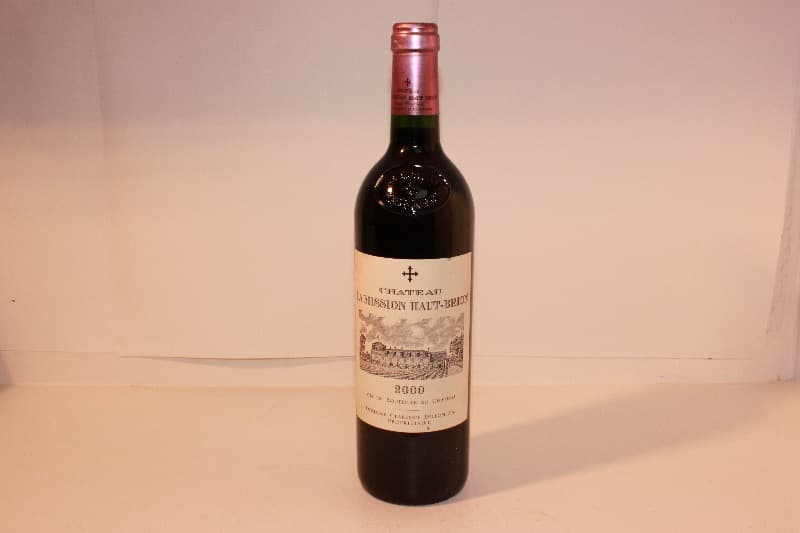 Château MISSION HAUT BRION, Pessac-Léognan, 2000