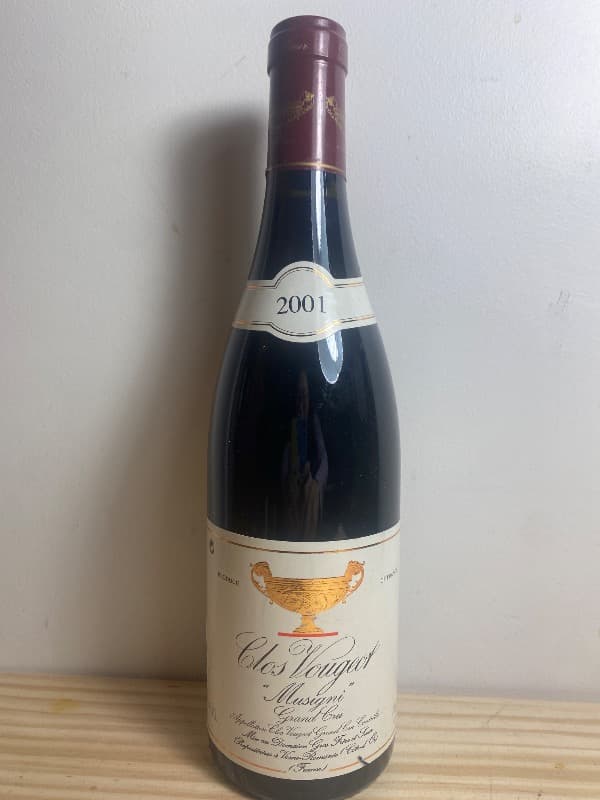 Clos de Vougeot, Musigni, Domaine Gros Frère et Soeur, 2001