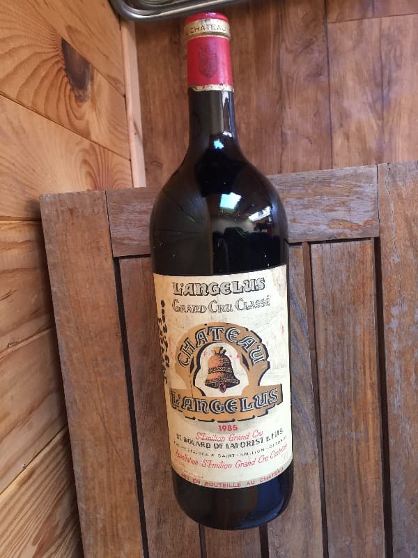 Château l'Angelus, Saint-Émilion Grand Cru, 1985 (Magnum)