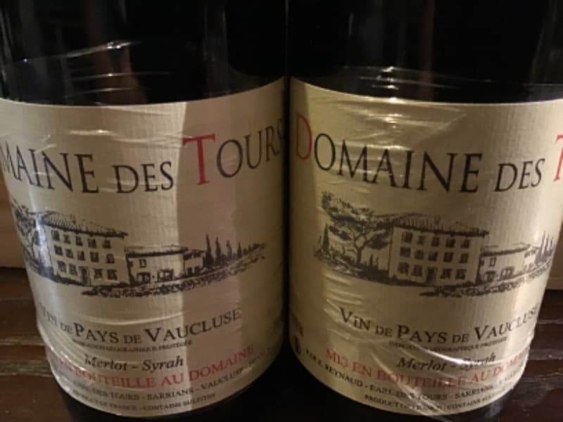 2 x Vin de Pays du Vaucluse, Merlot - Syrah, Domaine des Tours, 2012