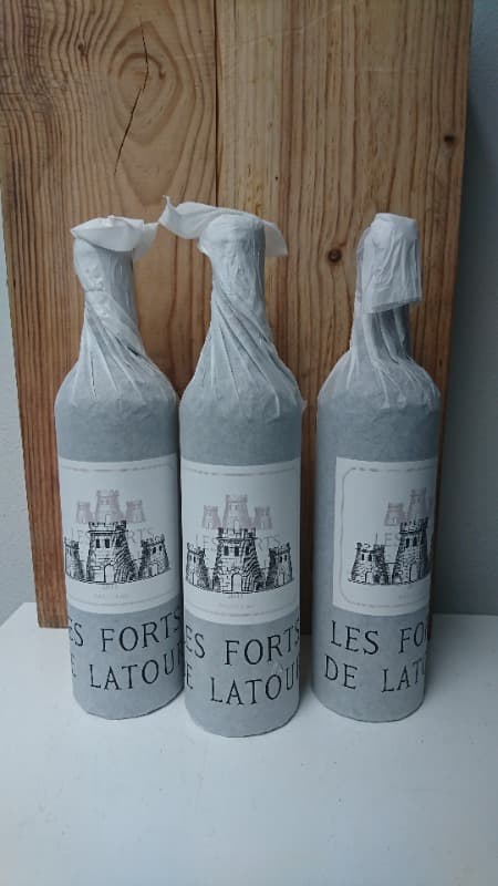 3 x Les Forts de Latour, Pauillac, 2011