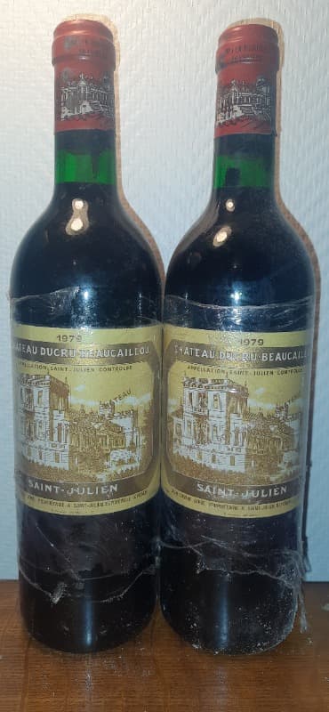 2 x Château Ducru Beaucaillou, Saint-Julien, 1979