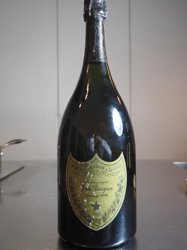 Cuvée Dom Pérignon, Moët et Chandon, Champagne, 1998 (Mg)